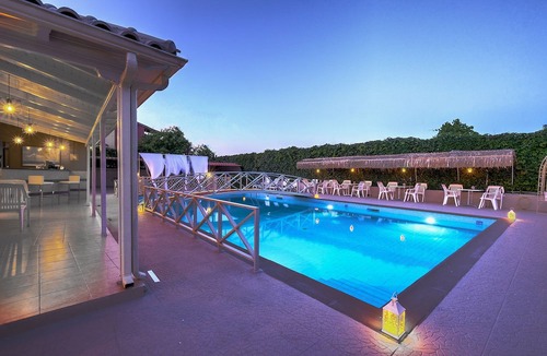 Pineios Hotel | Hotel Taxiarhis
