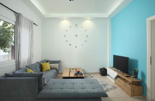 Nikaia-Agios Ioannis Rentis Apartment | Nikea apartment near Pireus & metro I