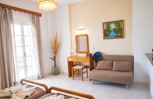 Astrakeri House | Villa Bambas