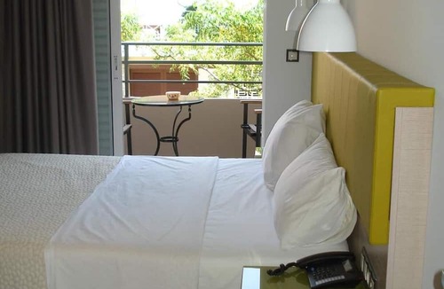 Khalandrion House | Elements Rooms and Apartments