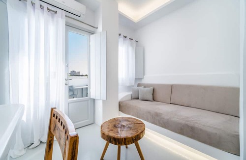 Akrotiri Hotel | Serenità Luxury Suites