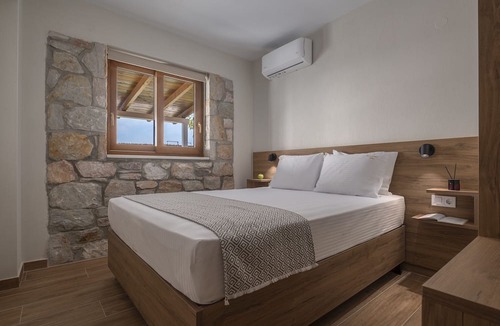 Flogita Villa | Esperanza Villas