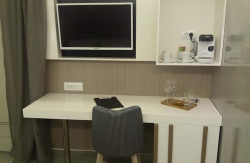 Fira Hotel | Platia