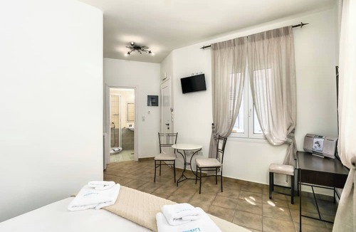 Adamas House | Livanios Studios