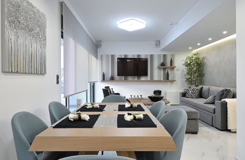 Palaio Faliro Apartment | The Lop Athens Holiday Luxury Suites