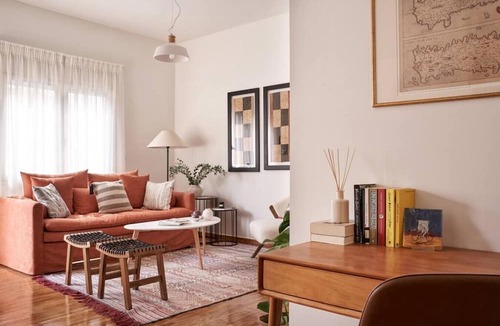 Kolonaki Apartment | Sunny and Comfy Apartment in Kolonaki