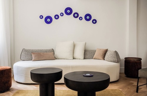 Psirri Apartment | Chic & Central Athenian Apartment! EV4