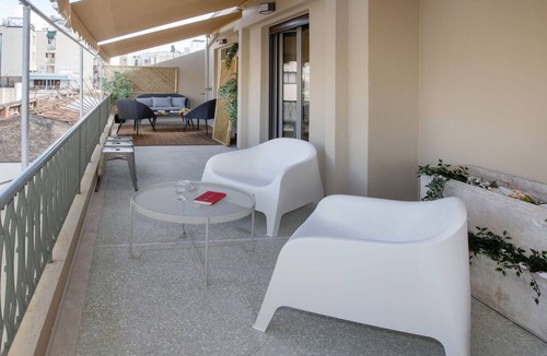 Plaka Condo | Brand new 3bdr Apt in Syntagma with Acropolis view, Luxury Apartment