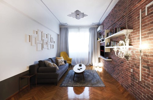 Omonia Apartment | Ag.Konstantinou 7os · Centrally Athenian Apartment