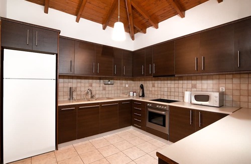 Markopoulon Apartment | NS-George Apartments by the Airport