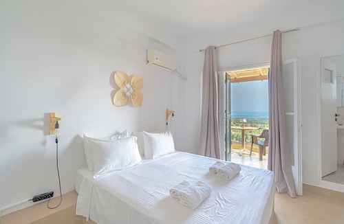 Leivathos Apartment | Hilltop Resort