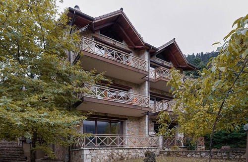 Eptalofos Ski Chalet | Parnassus Dreamwood Chalet
