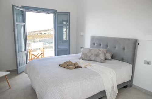 Pyrgos House | Luxe Maroussi Villas