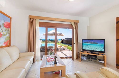 Kiotari Villa | Horizon Line Villas