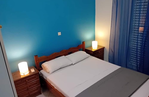 Xylokastro-Evrostina Apartment | White Villa