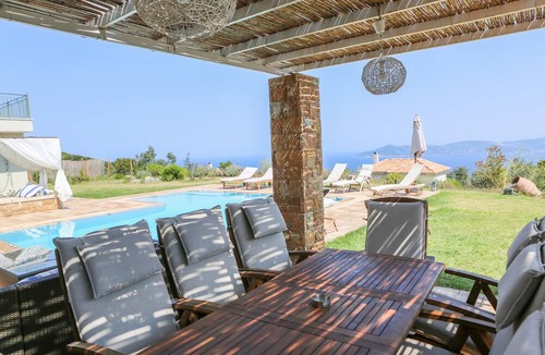Skiathos Villa | ANGIO LUXURIUS VILLAS IN SKIATHOS