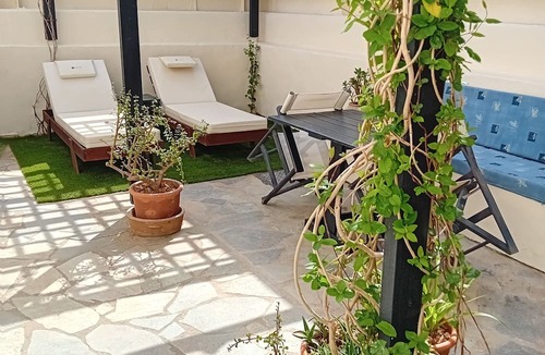 Kokkini Chani Apartment | Julie's studio in Kokkini Hani, 2 mins walk to beach. Near famous theme parks!