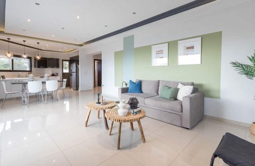 Alimos Apartment | Amazing 2 bdrm Sea View Holiday Apt - Renovate 2026