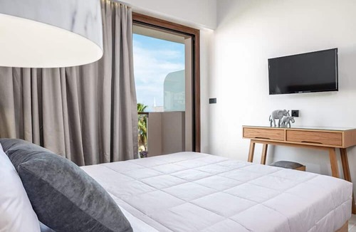 Zakynthos Town Apartment | Alektor Studios & Apartments