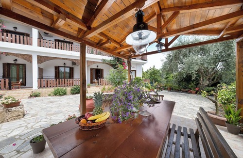 Koropi Apartment | Vergonis Studios