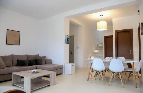 Pagkia House | Vorino Luxury Villas