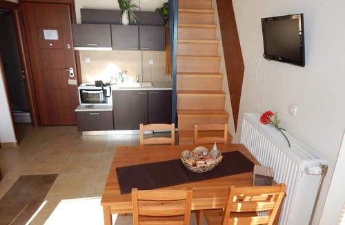 Ano Poli Apartment | Kripis Studio Thessaloniki with Excellent view