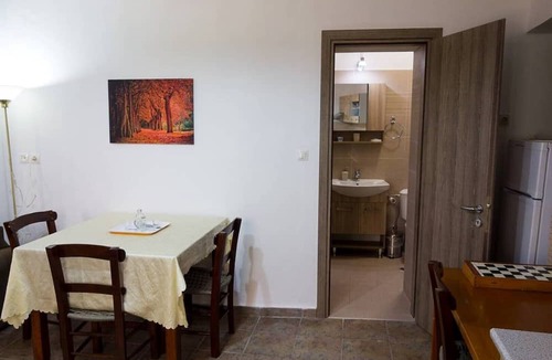 Dhris House | Guest house Dramountana both apartments