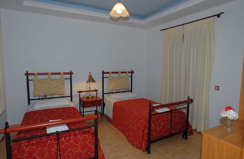 Lesbos Apartment | molivos hills