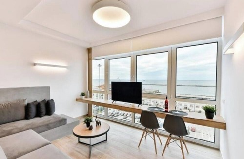 Ladadika Apartment | Porto Sea View - Luxury Junior Suites