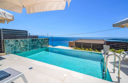 Mousata Villa | Villa Nora by Villa Plus