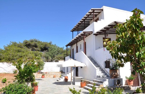 Aliki Apartment | Michalis Apartments near the beaches with sea view