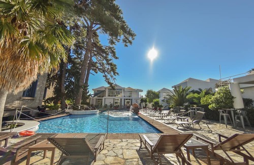 Varia Apartment | Loriet Hotel