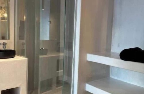 Naousa Hotel | Spacious Deluxe Double Room in the Heart of Naousa