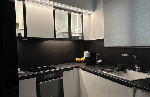 Vyronas Apartment | The Hidden Courtyart Studio | Dedicated Outdoor Area | Sleeps 3