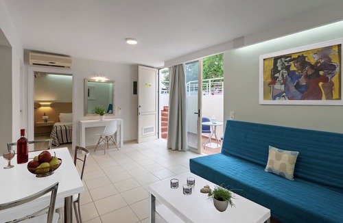 Platanes Apartment | Oliv Apartments