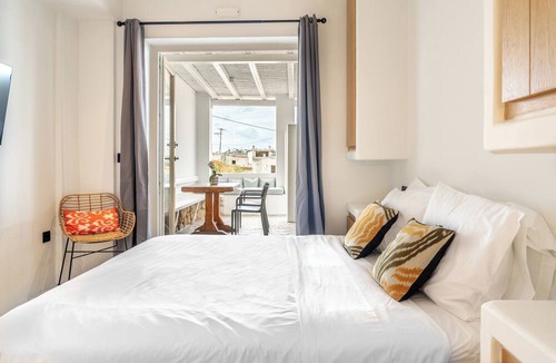 Drafaki Apartment | Boho Friends
