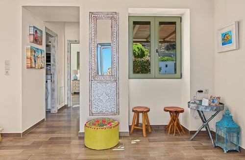 Arkasa Apartment | Ambeli House Arkasa Apartment with Balcony and Sea View