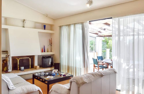 Karystos Villa | Homerez - Charming Villa with Sea View in Karistos
