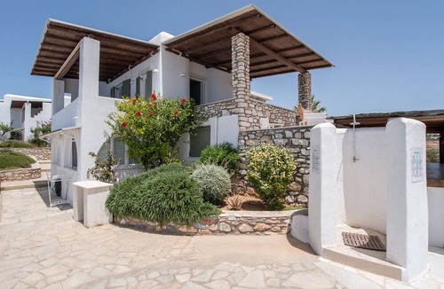 Nea Cryssi Akti Villa | Villa 'Irene's View Villas Seven' with Shared Pool, Terrace & Wi-Fi
