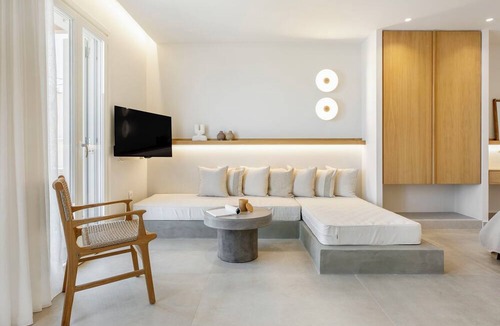 Loutra Apartment | Kythnos Blue - Suite 1 Sea View, Walk to the beach