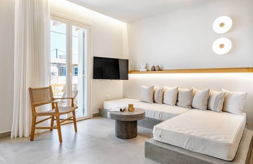 Loutra Apartment | Kythnos Blue - Suite 1 Sea View, Walk to the beach