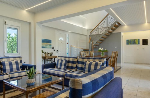 Spata-Artemida Apartment | Ground Floor Bedroom 2 with Shared Terrace, Wi-Fi, and Air Conditioning