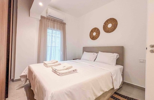 Glyfada Apartment | Elegant Flat in the Center of Glyfada