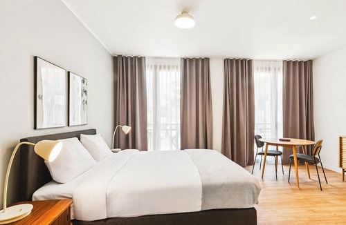 Piraeus Apartment | Limehome Piraeus Port