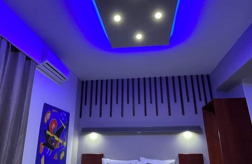 Paralia Ofryniou Apartment | Premium Suites