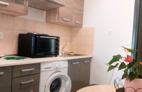 Rhodes Town Apartment | Calyspo Charming 1-bedroom apartment with WiFi, AC in gorgeous Rodos