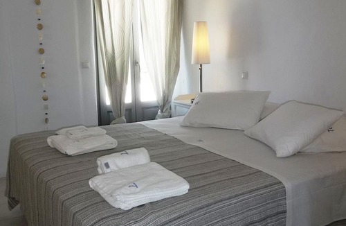 Santa Maria Villa | Aeraki Villas