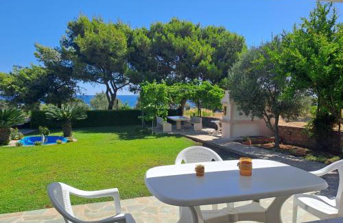 Monemvasia Apartment | Leylands yard