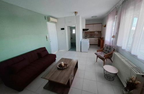 Serres Apartment | Cozy Studio