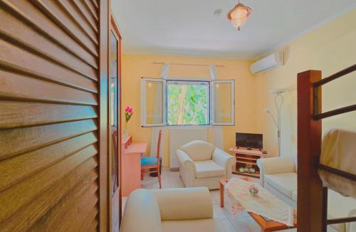 Lithakia Apartment | LECÉLESTE